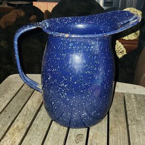 U.S.N Enameled Bath Pitcher GEUDER, PAESCHKE & FREY CO. Vintage